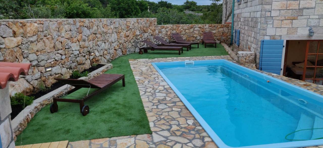 Mala Villa- Private Heated Pool Novalja Buitenkant foto